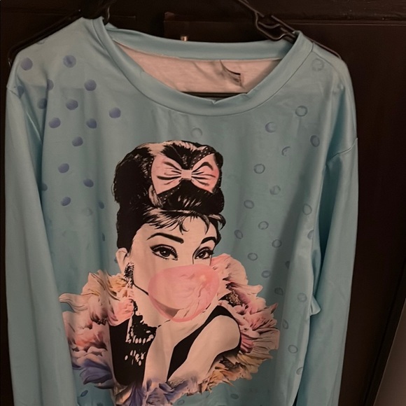 Tops - Blue Graphic Long Sleeve Top